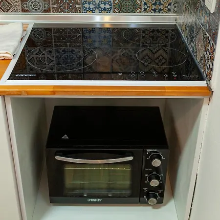 Apartamento A28 - Castela Street Townhouse In Espiche *